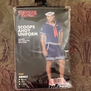 Stranger Things Scoops Ahoy Men's Uniform Costume